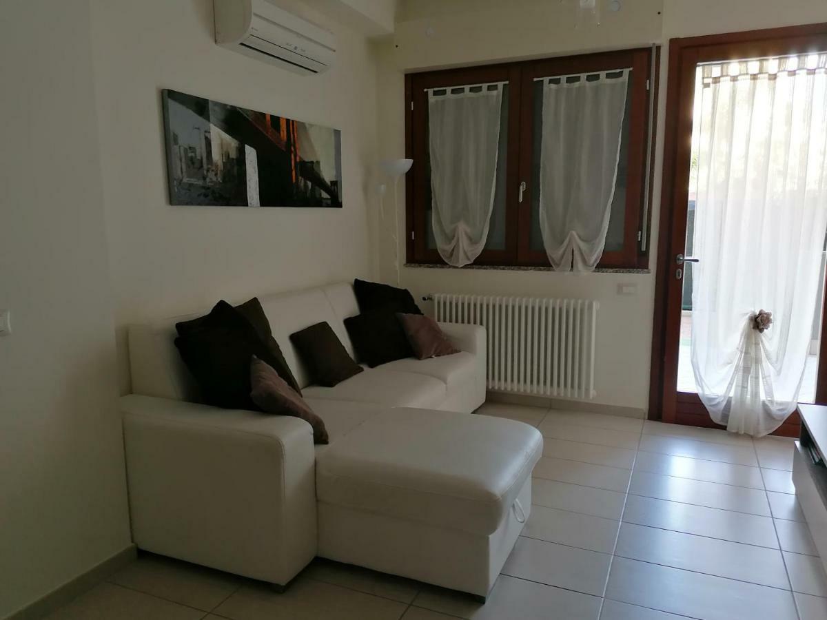 Quartu SantʼElena Appartamento Elegante Nuovissimo מראה חיצוני תמונה